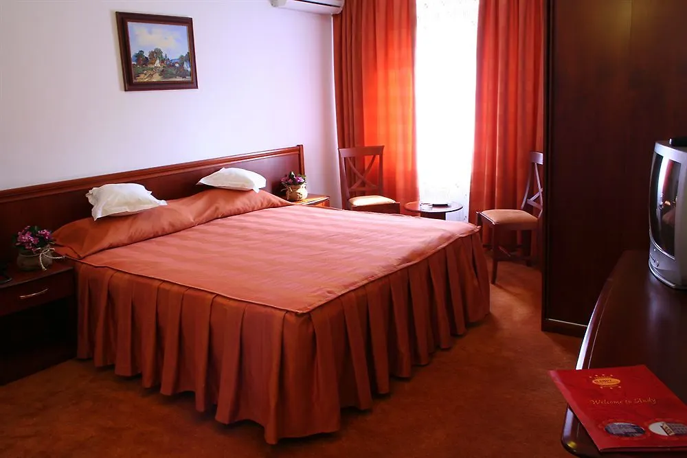 ***  Hotel Reina Boekarest Roemenië