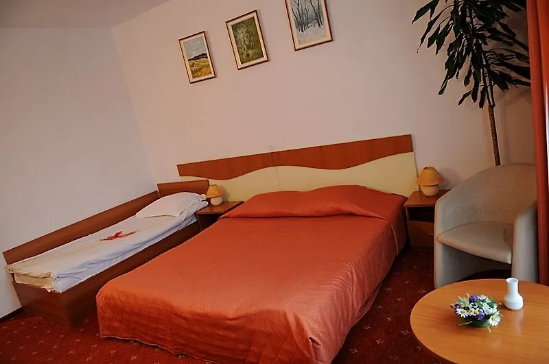 Hotel Reina Boekarest