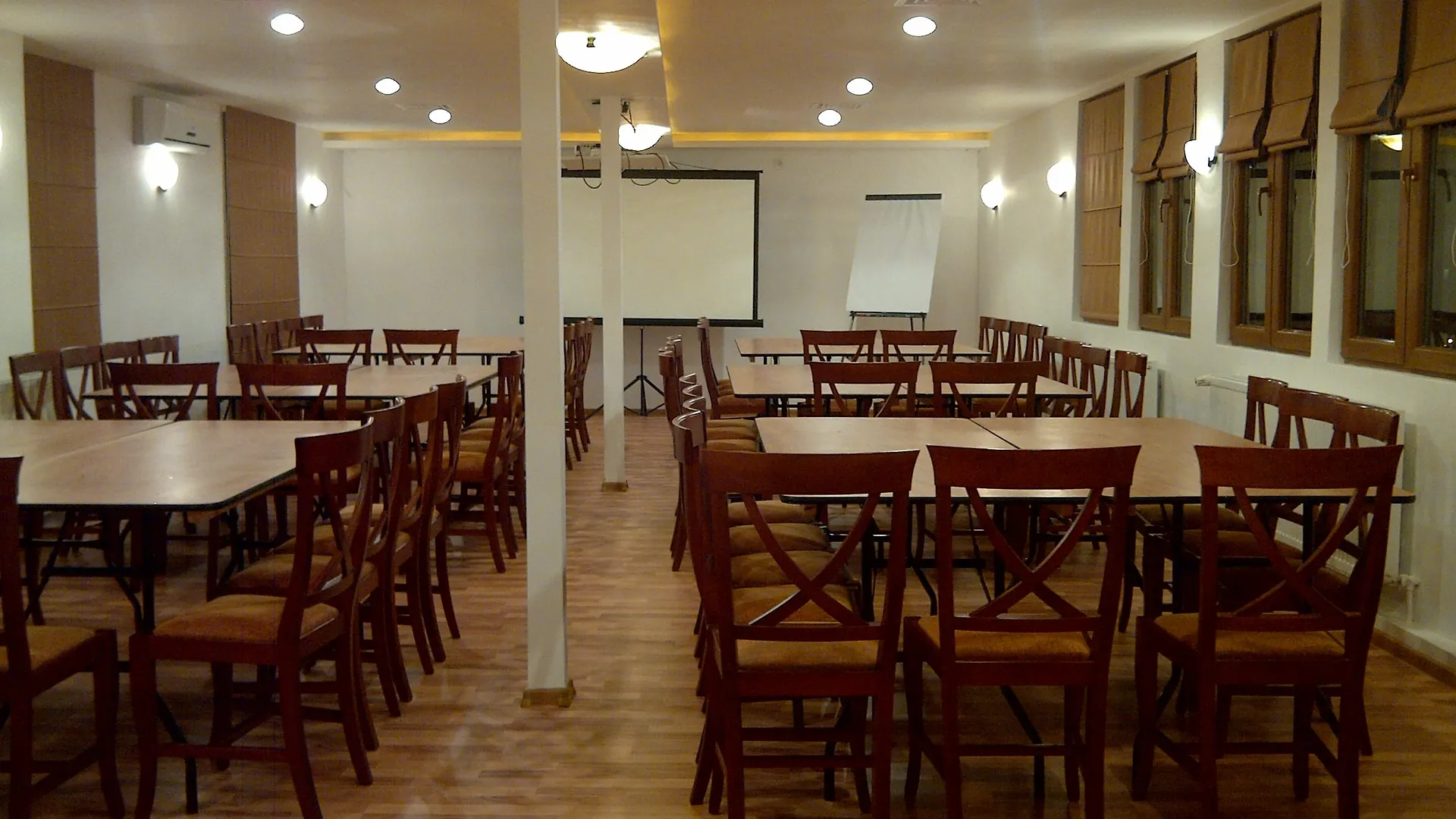 Hotel Reina Bukarest