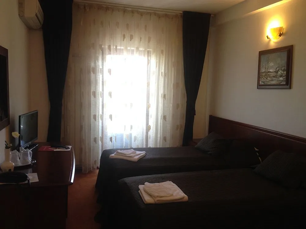 Hotel Reina Bucharest