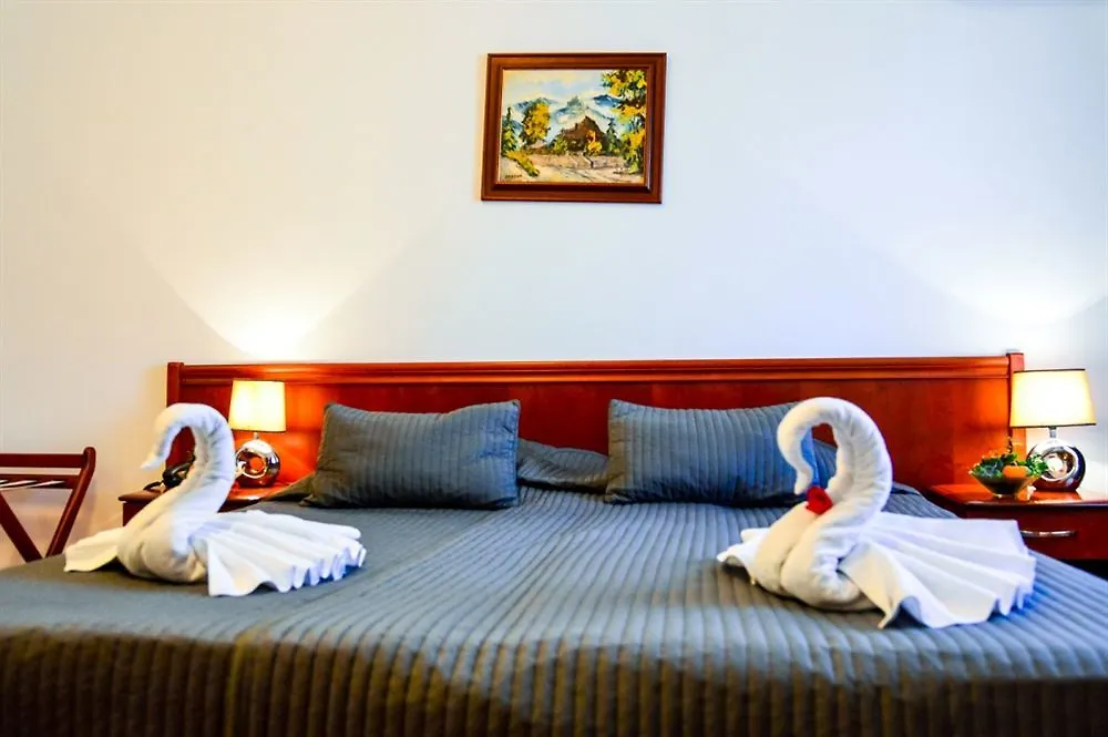 Hotel Reina Bucharest 3*,  Romania